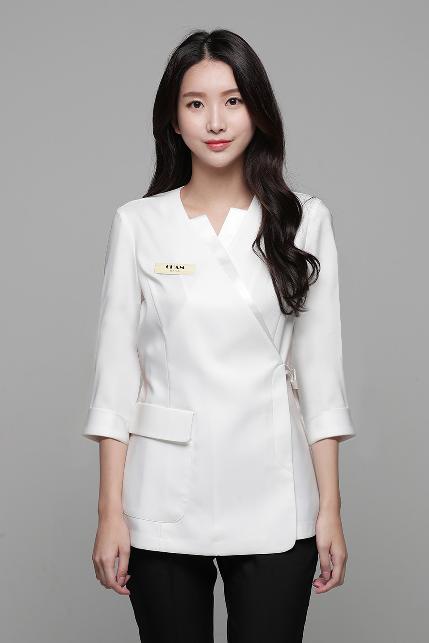 朵知 2026新款夏季美容师工作服 女款 白色七分袖单上衣 M码